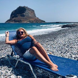 Meet your Posher, Antonella